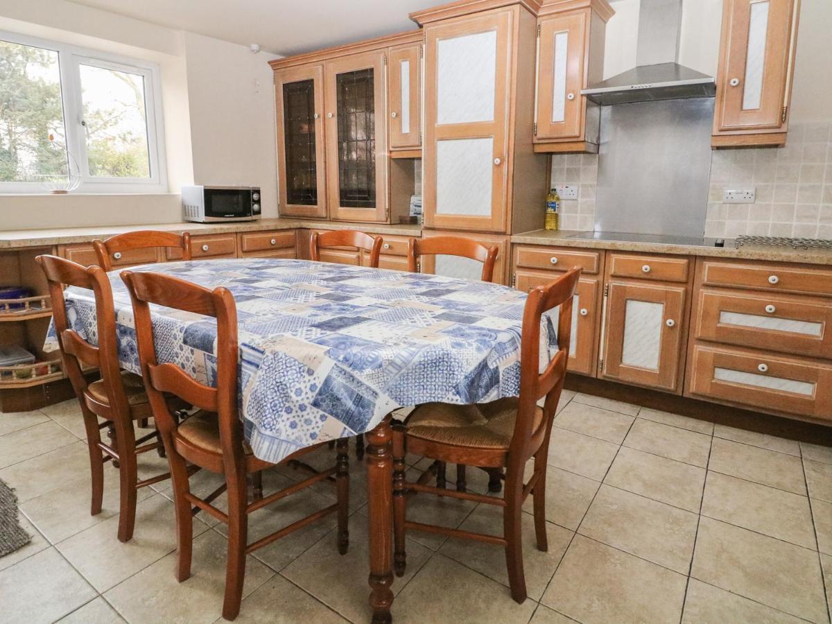 Tyn Y Parc Villa Dwyran Eksteriør billede
